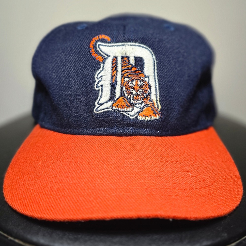 Detroit Tigers 90s Two-Tone MLB Vintage Snapback Baseball Hat